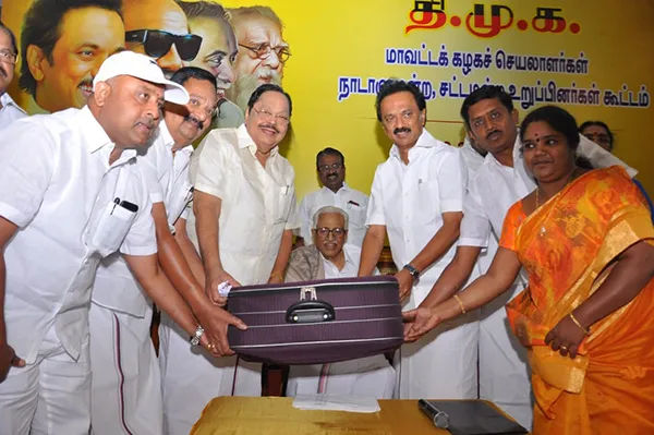 dmk